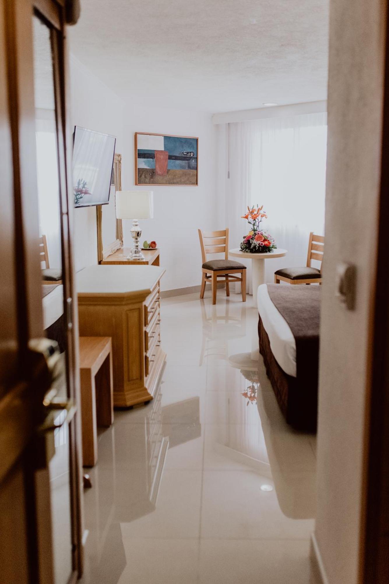 Hotel Laffayette Ejecutivo Guadalajara Eksteriør bilde