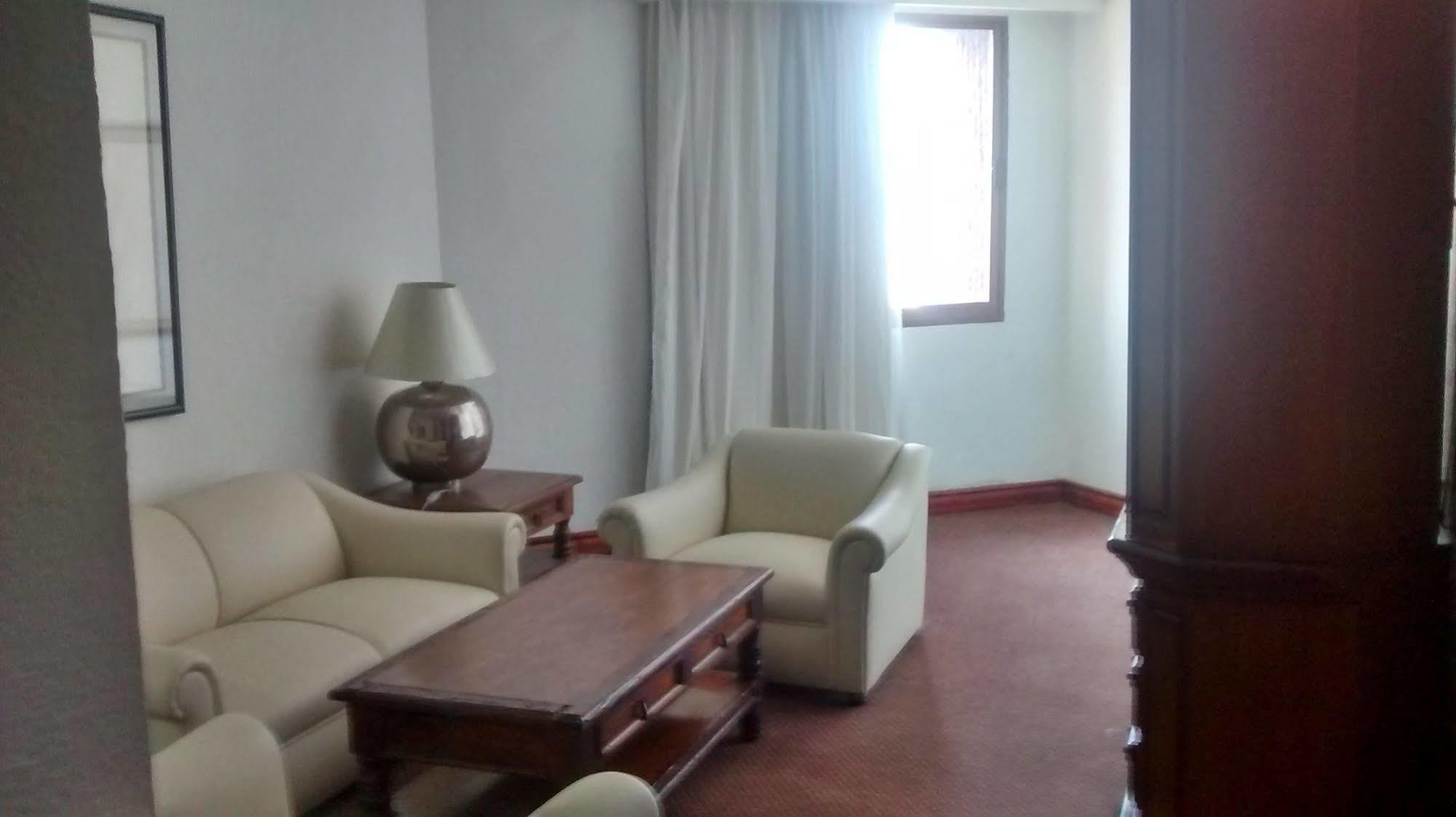 Hotel Laffayette Ejecutivo Guadalajara Eksteriør bilde