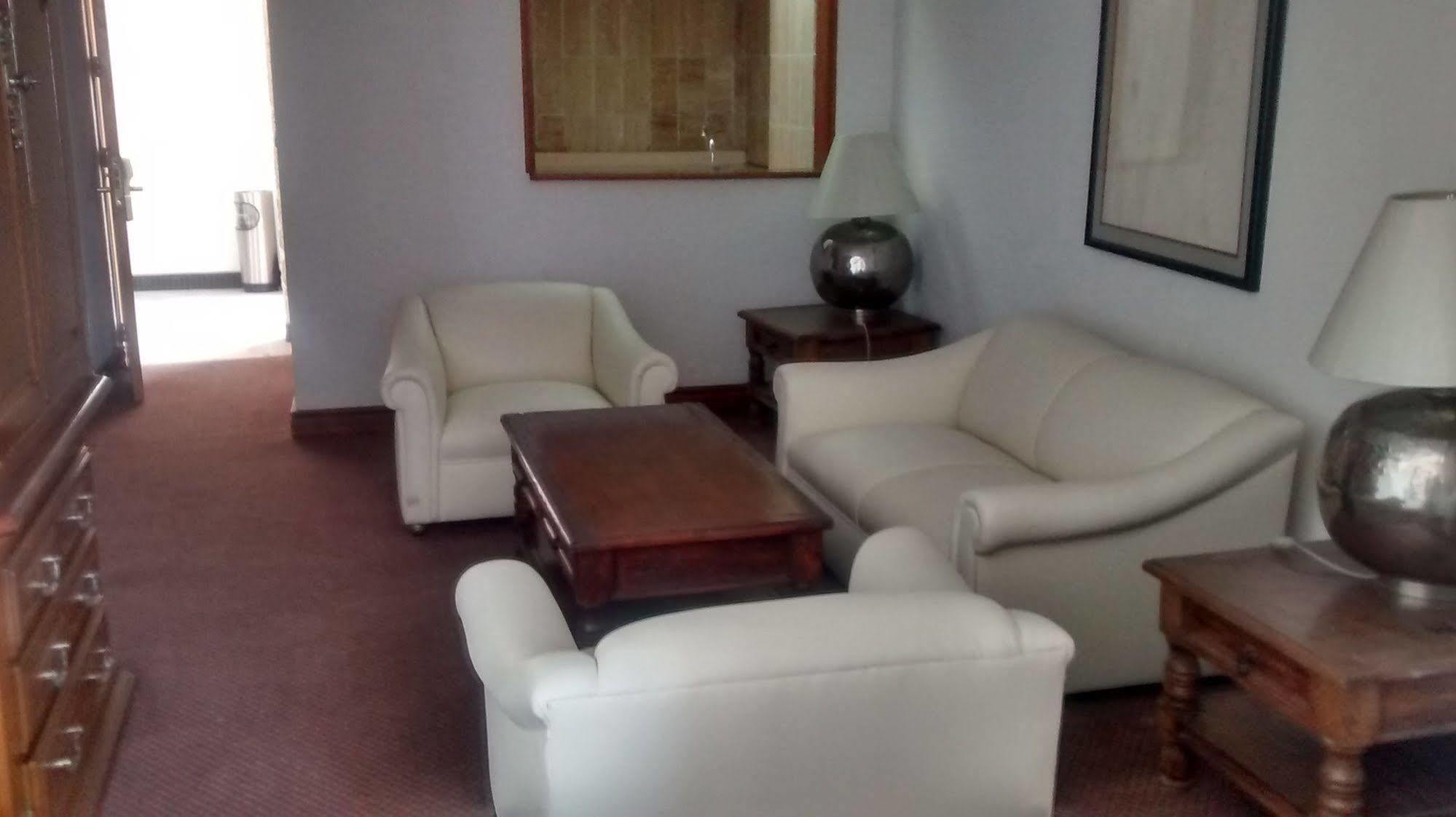 Hotel Laffayette Ejecutivo Guadalajara Eksteriør bilde